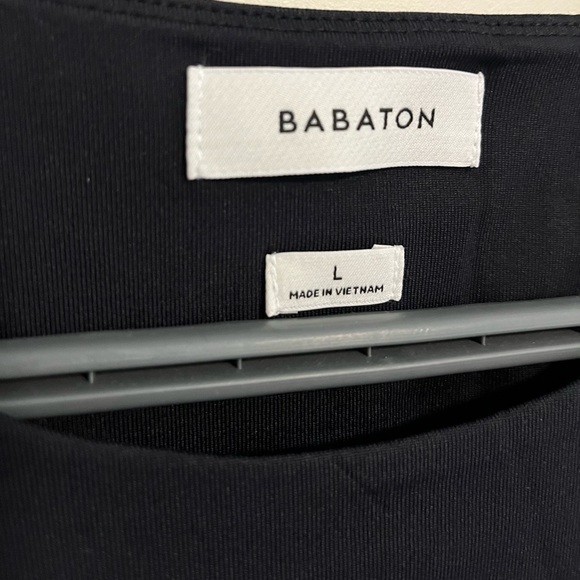 NWT Babaton Contour Crop Tee in Black - Picture 2 of 3